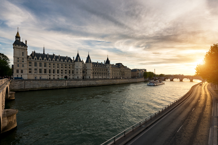 Boat tour on Seine river in Paris with sunset. Paris, Franceのeditorial素材