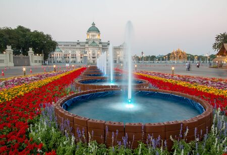 Bangkok, Thailand - February 6, 2018 : Fountain and colorful flowers with Ananta Samakhom Throne Hall in the background, Bangkok, Thailand.のeditorial素材