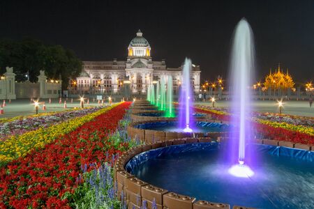 Bangkok, Thailand - February 6, 2018 : Fountain and colorful flowers with Ananta Samakhom Throne Hall in the background, Bangkok, Thailand.のeditorial素材
