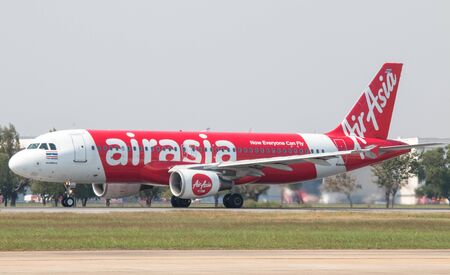 BANGKOK, THAILAND - January 12 , 2019 : Thai AirAsia taking off from Don mueang International Airport.のeditorial素材