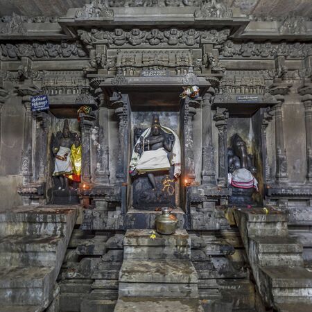 Altar to worship the gods in Mayuranathaswamy Temple, Mayiladuthurai or Mayuranathar Temple is a Hindu temple in the town of Mayiladuthurai, India, Tamil Naduのeditorial素材