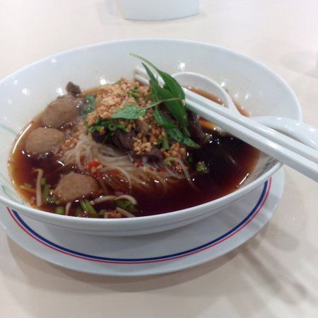 Noodle with meatbolls.