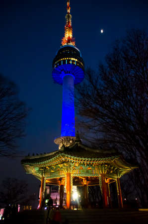 Blue hour with the N Seoul Towerのeditorial素材
