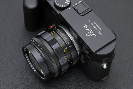 Kagawa, Japan - February 25, 2022: Leica M9-P full-frame digital rangefinder camera with Leitz 50mm f1.2 Noctilux M-mount lens. Vintage collectible classic lens concept.のeditorial素材