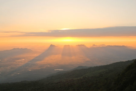 Sunrise at phu Kradueng