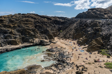 Scenic panoramic Halona Beach cove vista on Oahu, Hawaii, made famous by the classic "From here to eternity" movieの写真素材
