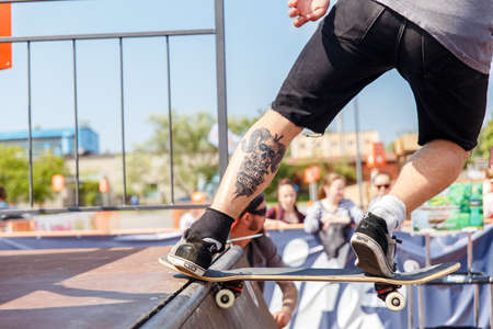 GRODNO, BELARUS - JUN 18: Athletes compete at Skateboard Challenge 2016 in Grodno, Belarus, June 18, 2016のeditorial素材