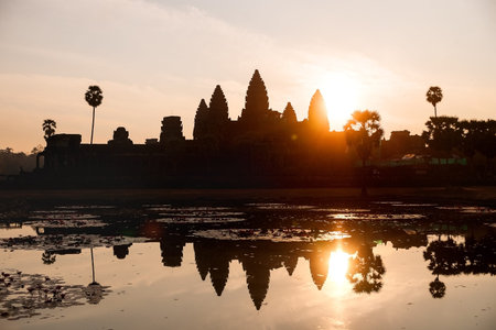 Sunrise in Angkor Wat, a temple complex in Cambodia and the largest religious monument in the world. UNESCO World Heritage Site.のeditorial素材