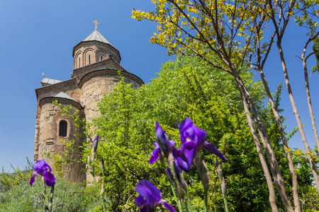 Metekhi Church of the Dormition of the virgin. Famous landmark in Tbilisi, Georgia.のeditorial素材