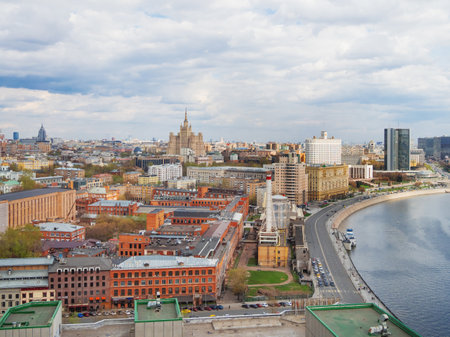 MOSCOW, RUSSIA - April 29, 2018. Panorama view on Moscow-river. Famous landmark - Trekhgornaya manufactory, The House of the Government and others.のeditorial素材