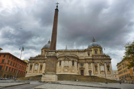 basilica, santa, maria, rome, italy, maggiore, church, roma, catholic, architecture, religion, building, tourism, saint, major, old, roman, landmark, italian, mary, travel, city, history, historical, religious, famous, cathedral, piazzaのeditorial素材
