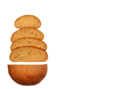 Image of  round sliced rye bread  with space for text. Bread made with rye flour .Contains a large amount of fiber and a small amount of fat. Top view.Horizontal orientation.の写真素材