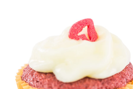  Red velvet cupcake with sugar glazing
