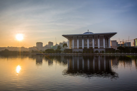 The Tuanku Mizan Mosque and sunrise in Putrajaya, Malaysiaのeditorial素材