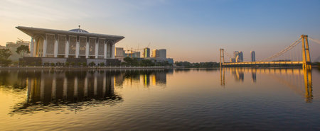 The Tuanku Mizan Mosque and sunrise in Putrajaya, Malaysiaのeditorial素材
