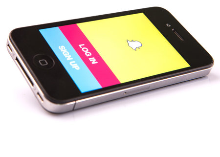 KUALA LUMPUR, MALAYSIA - JANUARY 17TH, 2015. Released in September 2011, Snapchat is popular a photo messaging application.. By 2014, Snapchat was said to be valued at $10-$20 billion.のeditorial素材