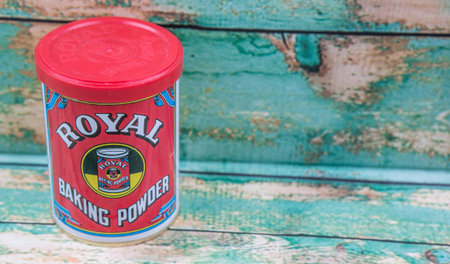 PUTRAJAYA, MALAYSIA - 22ND JULY, 2015. Royal Baking Powder is a product brand produce by Mondelez international Inc, an American multinational confectionery, food and beverage conglomerate.のeditorial素材