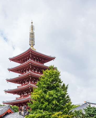 ASAKUSA, TOKYO, JAPAN - AUGUST 22ND, 2015: Founded in 645 CE, Sensoji shrine is an ancient Buddhist temple and Tokyo's oldest temple.のeditorial素材