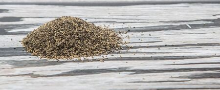 Black pepper powder
