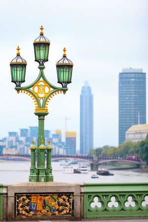 LONDON, UNITED KINGDOM - SEPTEMBER 20, 2014: River Thames bridge detail old lamp post, Londonのeditorial素材