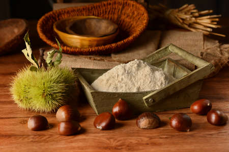 chestnut flour in wooden box - closeupの写真素材