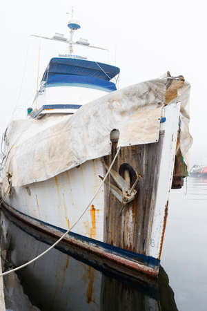 SEATTLE, WA - OCTOBER 28, 2017: Close up of a ship with an anchor. Fishermen's terminalのeditorial素材