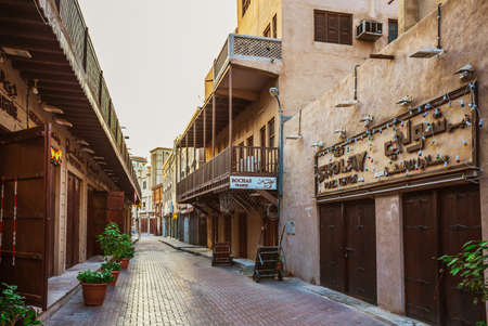 DUBAI, UAE - 8 NOVEMBER 2013: Old buildings and narrow streets in Deira 8 November 2013. Deira is one of the oldest districts of Dubai.のeditorial素材