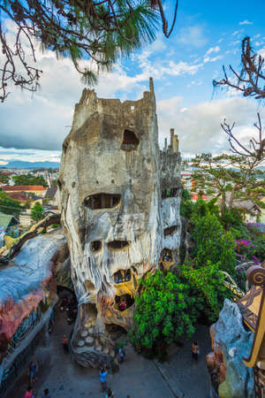 DA LAT, VIETNAM - NOV 26: Hang Nga guesthouse, popularly known as the Crazy HouseÂ on Nov 26, 2014, in Dalat, Vietnam. It is designed and constructed by Vietnamese woman architect Dang Viet Ngaのeditorial素材