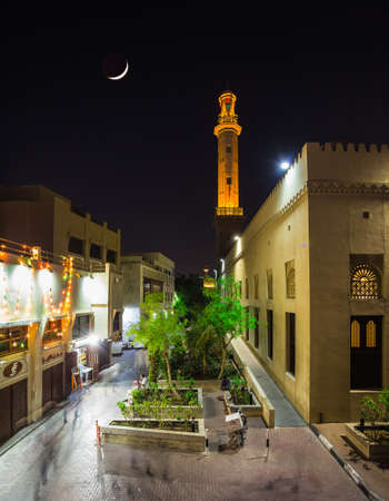DUBAI, UAE - 8 NOVEMBER 2013: Old buildings and narrow streets in Deira 8 November 2013. Deira is one of the oldest districts of Dubai.のeditorial素材
