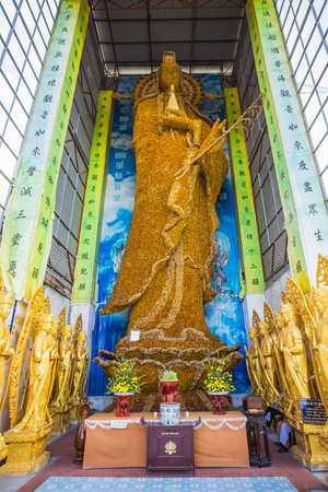 DALAT, 26 NOV 2014. Linh Phuoc pagoda at Da Lat City, Lam Dong province, Vietnam.のeditorial素材