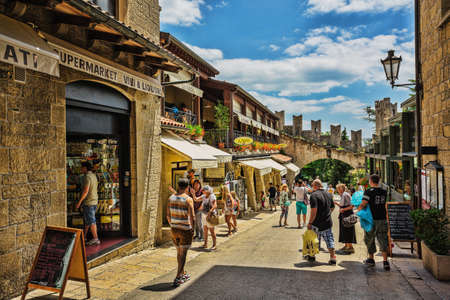 SAN - MARINO, ITALY - JUNE 22, 2014: Beautiful little streets of San - Marino waiting for tourists.のeditorial素材
