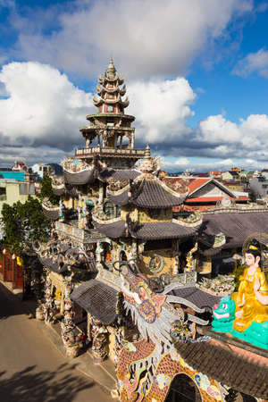 DALAT, 26 NOV 2014. Linh Phuoc pagoda at Da Lat City, Lam Dong province, Vietnam.のeditorial素材