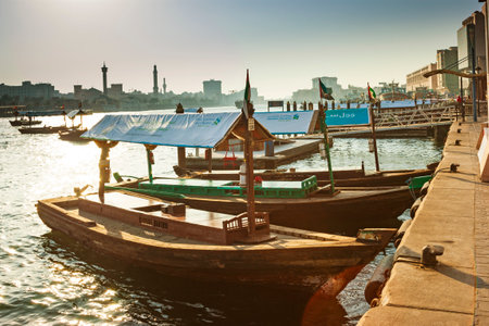 DUBAI, UAE - NOVEMBER 13: Boats on the Bay Creek in Dubai, UAE nov 13 2012のeditorial素材