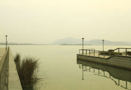 Sunset tranquil lakeの写真素材