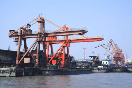 The Working the port craneの写真素材
