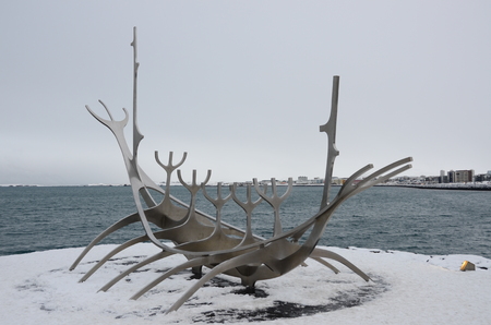 Sun Voyager in Winterの写真素材