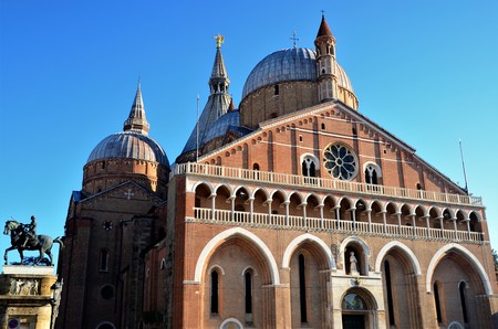 An exterior view of the religious architecture of the chapels, cathedrals and churches of Padova.の写真素材
