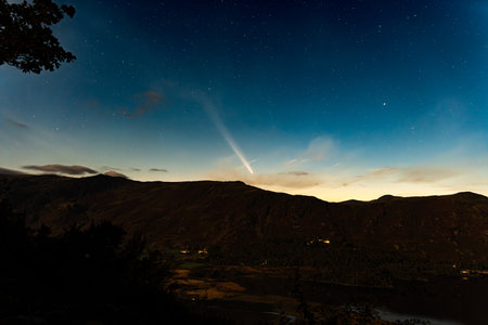 Comet C/2023 A3 (TsuchinshanâATLAS)over Catbells in the English Lake Districtの写真素材