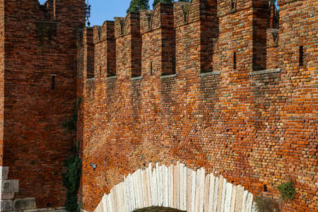 Italy: view of the Adige river from the Castelvecchio bridgeのeditorial素材