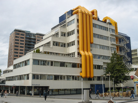 ROTTERDAM, NETHERLANDS - JULY 19, 2012: The Bibliotheek Rotterdam central library is the largest cultural institution in the Netherlandsのeditorial素材