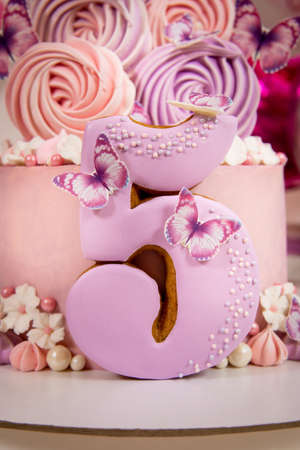 Gingerbread number on the cakeの写真素材