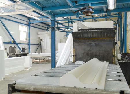 Press mould for the production of ceiling moldings. Plant for the production of sandwich panels from...