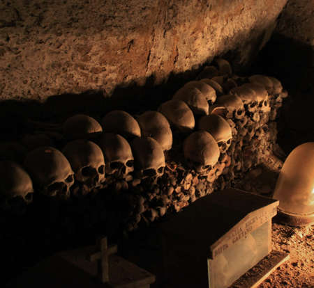 cimitero delle Fontanelle, Fontanel cemetery, old tufa quarry converted into an ossuary in Naples, Italy.のeditorial素材