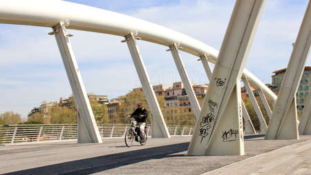 Ponte della Musica, a modern white steel bridge in the heart of Rome.のeditorial素材