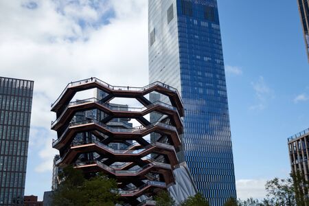 Photo of the vessel monument in the city of New Yorkの写真素材