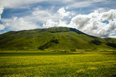 Monte Vettore, the highest mountain in the Sibillini range, branch of central Italian Apennines, with the fault of the earthquake clearly visible.の写真素材