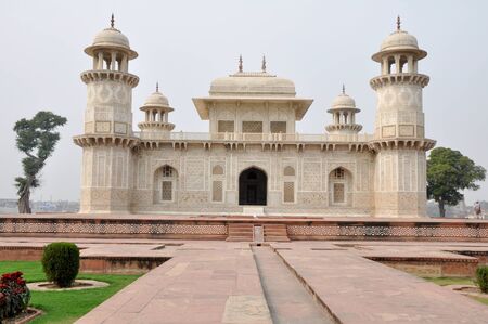 Itmad-ud-daula palace, Agra, Indiaのeditorial素材