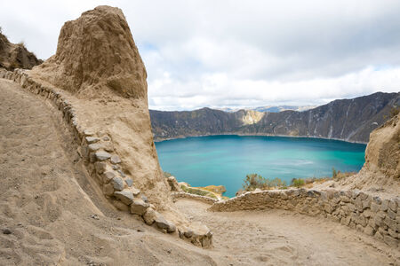 Path to Quilotoa crater lake, Ecuadorの写真素材