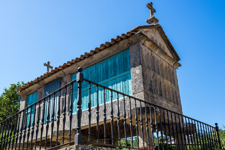 Granary, granary, of Combarro, Pontevedra in Galicia, Spainのeditorial素材