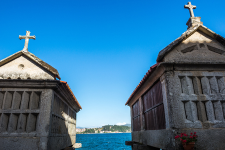 Granaries, granaries, of Combarro, Pontevedra in Galicia, Spainのeditorial素材